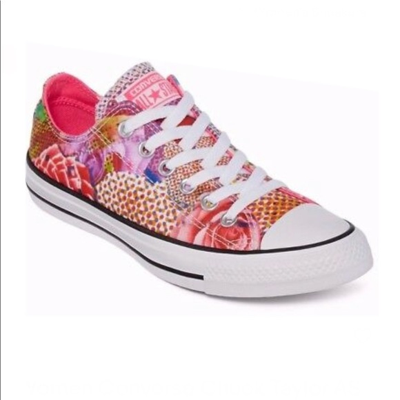 Converse Women's Chuck Taylor All Star Digital Floral Ox Basketball Shoe - Picture 2 of 11